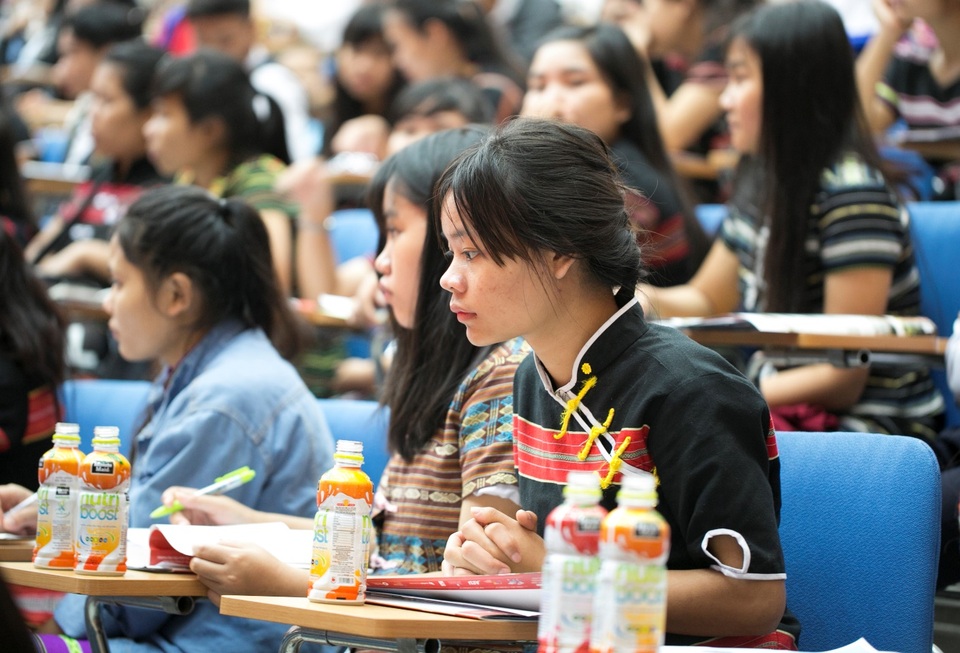 Ngày hội Tư vấn mùa thi 2017: Nhiều nỗi lo được giải toả... - 1 Hồi hộp, lo lắng là tâm trạng chung của các học sinh trước kì thi quốc gia sắp tới