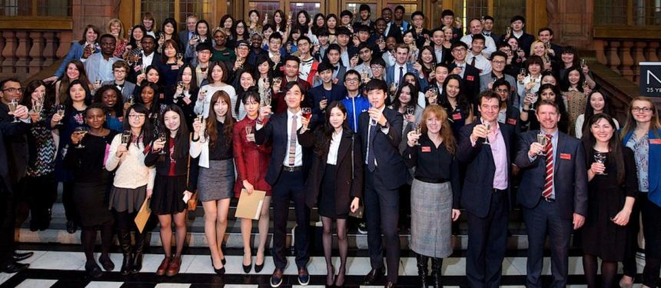 “Tiết kiệm 50% chi phí du học Đại học top đầu Anh quốc và Ireland” - 1 “Tiết kiệm 50% chi phí du học Đại học top đầu Anh quốc và Ireland” - 1