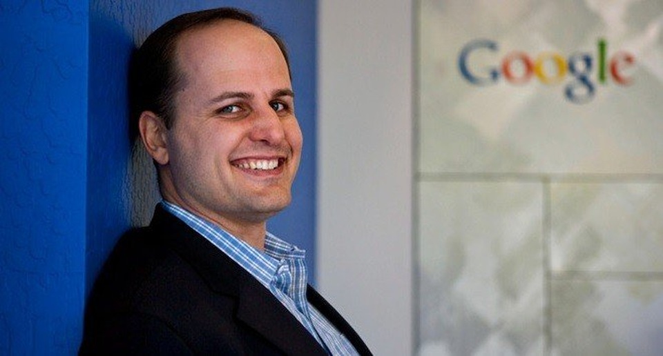 Tại sao Google không còn thiết tha "săn" những sinh viên ưu tú nhất? - 2 Ông Laszlo Bock – phó chủ tịch cấp cao về các hoạt động nhân sự của Google.