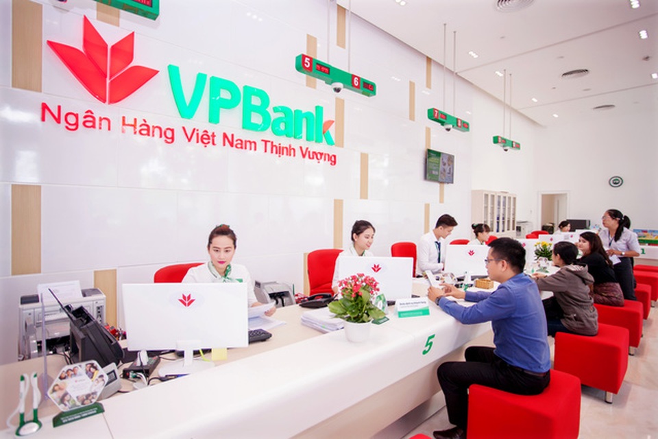 Vì sao VPBank lại rộng tay với các doanh nghiệp SME? - 2 Dư nợ cho vay tín chấp SME của VPBank năm 2016 đã tăng gấp 5 lần so với năm 2015