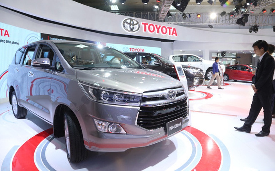 Ô tô Toyota giảm chưa từng có, Ford xuống giá ngay 130 triệu đồng - 2
Hãng xe Nhật cũng không đứng ngoài cuộc chiến giảm giá.