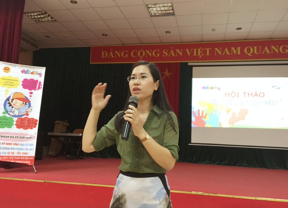 Trẻ vào lớp 1 dễ bị sang chấn tâm lý do… không dám đi vệ sinh - 1 Chuyên gia tâm lý Hoàng Thị Kim Huệ.