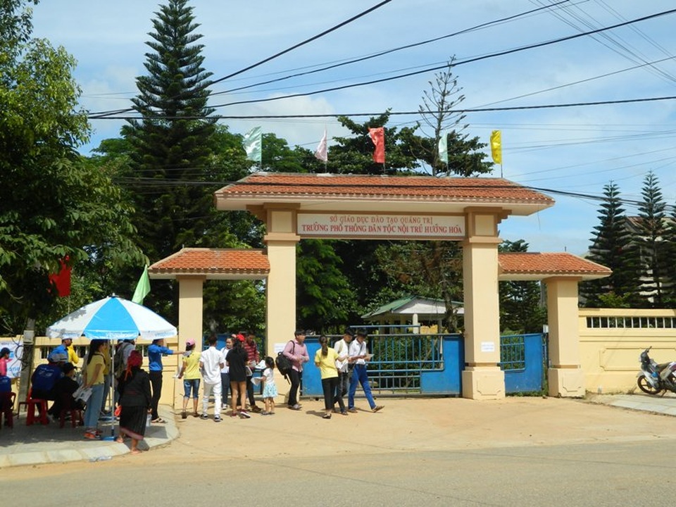 Đề Văn vừa sức, thí sinh hớn hở rời phòng thi - 30 Thí sinh tham dự thi tại trường PTDT nội trú Hướng Hóa (Ảnh Đăng Đức)