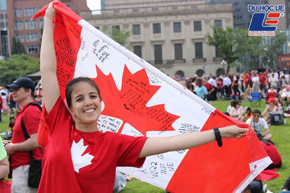 Du học Canada hiện nay tốn bao nhiêu tiền? - 1 Du học Canada hiện nay tốn bao nhiêu tiền? - 1