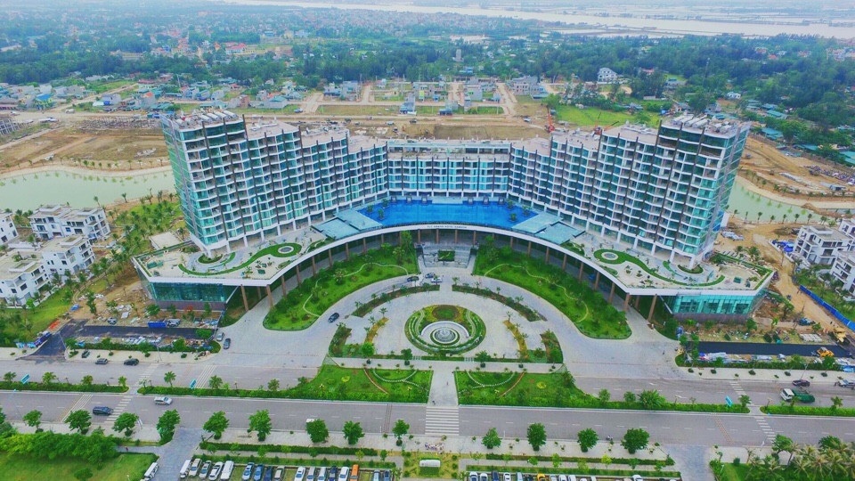 Condotel thứ hai của quần thể FLC Sầm Sơn được giới thiệu sớm tại Hà Nội bởi Danko Group - 1 Tổ hợp condotel thứ hai của FLC Sầm Sơn đang gấp rút được hoàn thiện để đưa vào khai thác trong mùa hè 2017