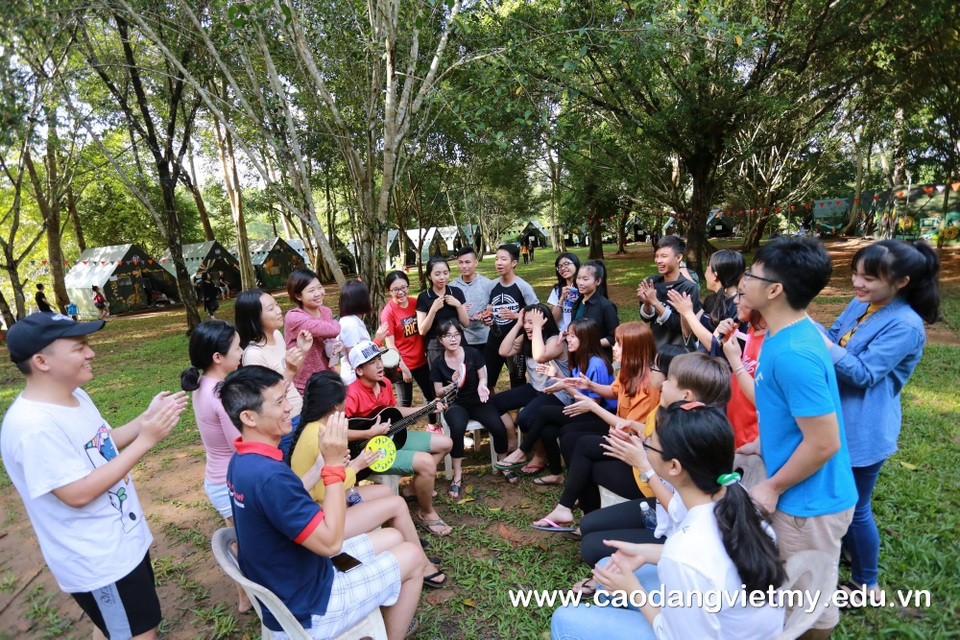 Tư vấn tuyển sinh 2017: Làm thế nào để quyết định đúng trong chọn trường, chọn nghề? - 12 Tư vấn tuyển sinh 2017: Làm thế nào để quyết định đúng trong chọn trường, chọn nghề? - 12