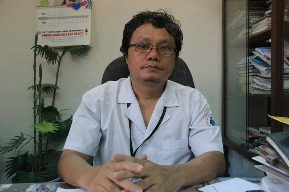 Trẻ hôn mê, loạn tri giác vì miếng dán chống say tàu xe - 2 Bác sĩ Trương Hữu Khanh