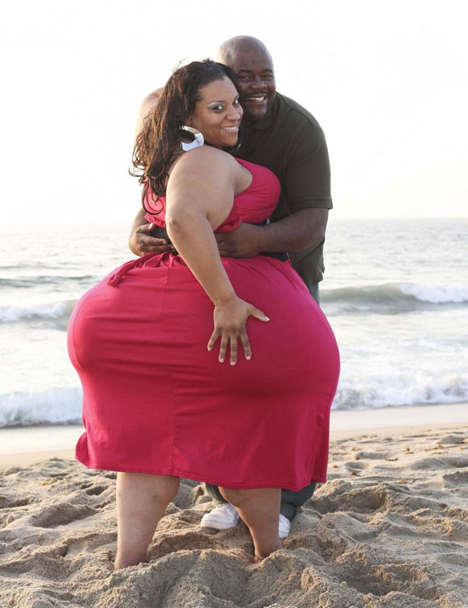 Vòng 3 khổng lồ của Mikel được chẩn đoán là một dạng u mỡ lành tính