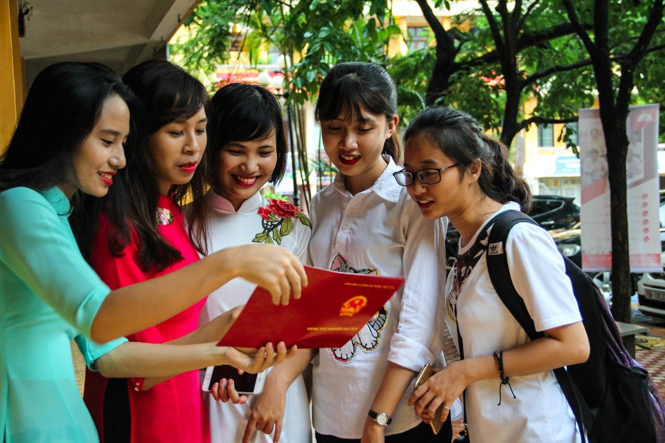 Đại học Dân lập Hải Phòng tuyển sinh ngành Luật - 1 Đại học Dân lập Hải Phòng tuyển sinh ngành Luật - 1