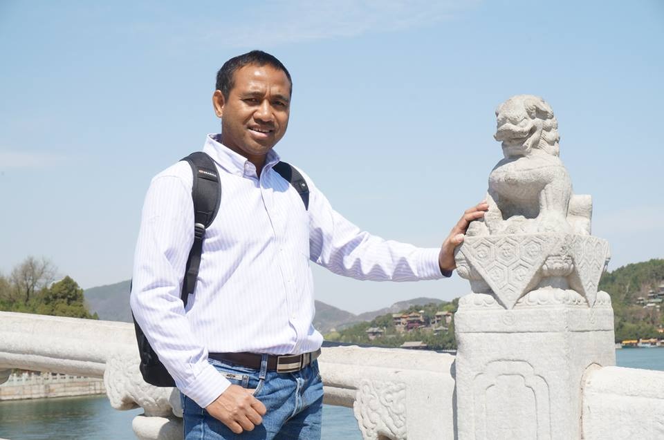 Chàng trai người K'Ho đầu tiên du học và nhận bằng tiến sĩ quốc tế - 1
Cil Duin – tiến sĩ đầu tiên người dân tộc KHo của núi rừng Lang Biang.