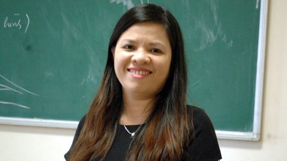 Trường học cấm nam, nữ ngồi gần nhau: Kiểu cấm đoán kì quặc? - 2 TS Vũ Thu Hương.