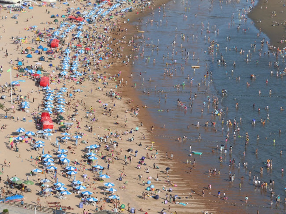 20 điểm du lịch đông đúc nhất thế giới “đuổi” không hết khách - 2 20 điểm du lịch đông đúc nhất thế giới “đuổi” không hết khách - 2