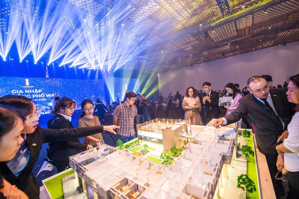 Không còn nhiều cơ hội sở hữu Officetel Lancaster Lincoln - 1
Với sức hút chưa hạ nhiệt, trong thời gian tới không còn nhiều cơ hội để sở hữu Officetel Lancaster Lincoln.