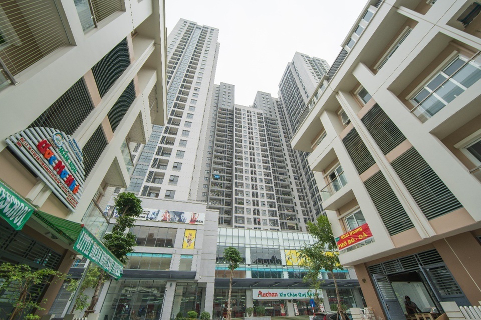 Chỉ 2 tỷ sở hữu ngay căn hộ 3 ngủ tại dự án TNR Goldsilk Complex - 1 Cảnh quan hài hòa, tiện ích đồng bộ, cộng hưởng với sự uy tín của chủ đầu tư khiến TNR GoldSilk Complex nhận được nhiều phản hồi tích cực trên thị trường.