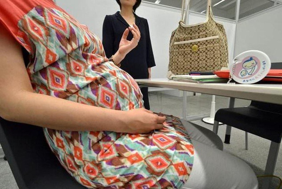 Nhật Bản: Kinh hoàng vụ mẹ giấu xác 4 con nhỏ trong nhà suốt 20 năm - 1 Bà mẹ người Nhật đã che giấu tội ác kinh hoàng trong suốt 2 thập kỷ