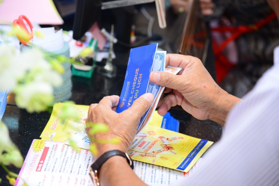 “22 ngày vàng” – Tri ân vàng, ngàn ưu đãi - 1 “22 ngày vàng” – Tri ân vàng, ngàn ưu đãi - 1