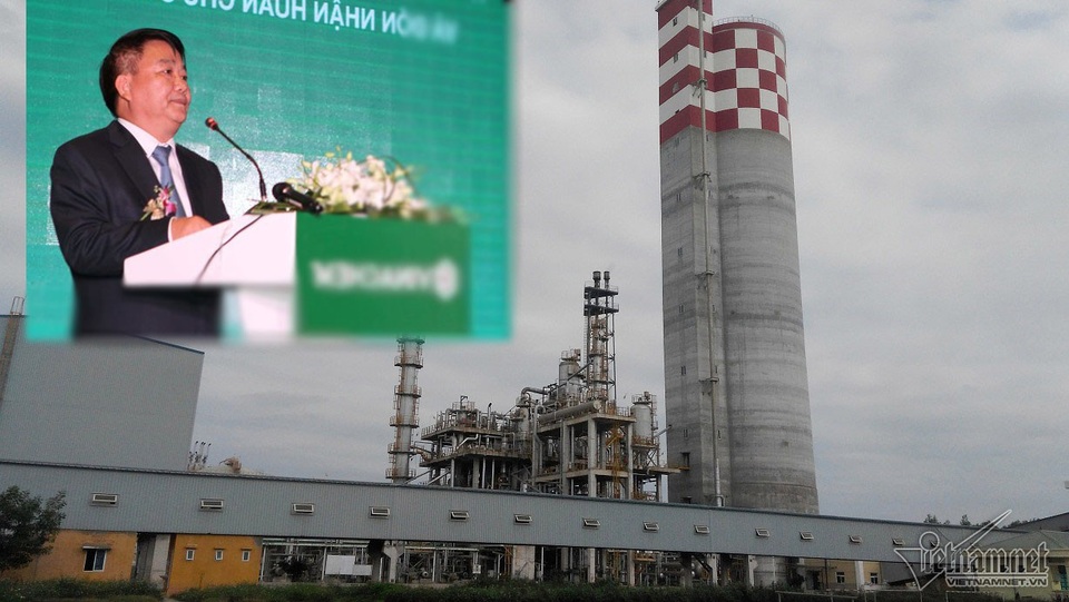 Qua thời hoành tráng tung hoa: Sếp lớn tập đoàn không thể "hạ cánh an toàn" - 2
Ông Nguyễn Anh Dũng - Chủ tịch Tập đoàn Hóa chất Việt Nam