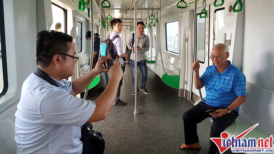 Nhiều bất tiện ở tuyến đường sắt trên cao Cát Linh-Hà Đông - 10 Nhiều bất tiện ở tuyến đường sắt trên cao Cát Linh-Hà Đông - 10