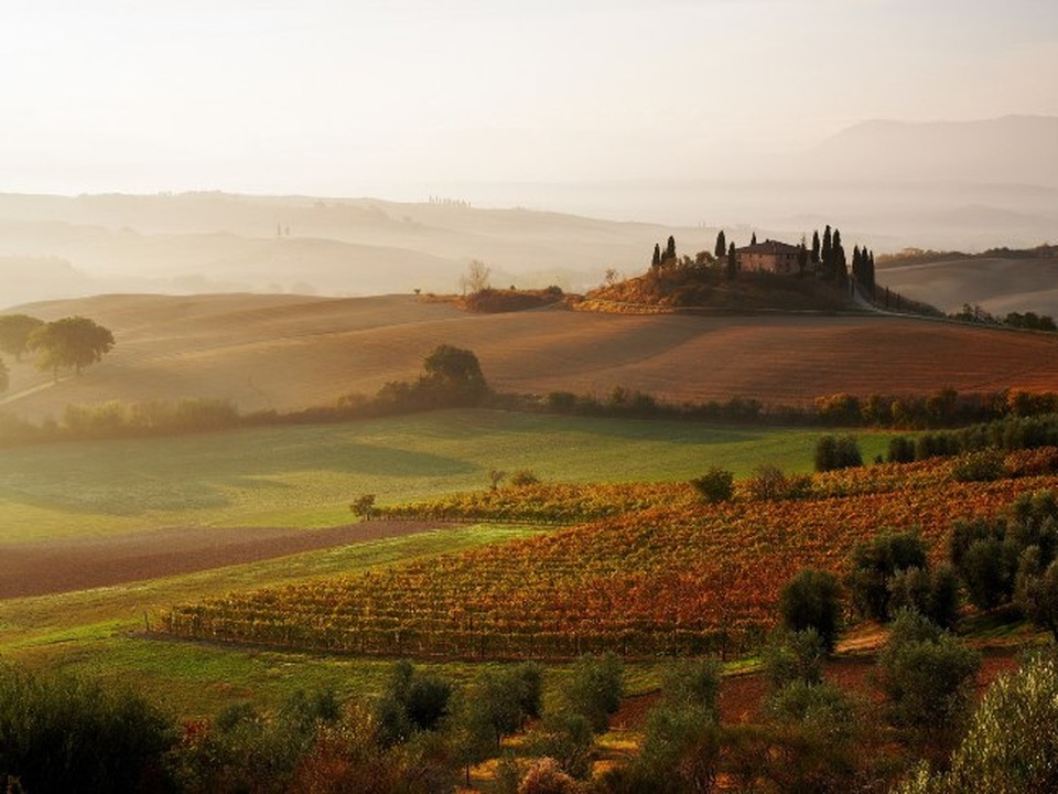 Những điểm đến hút khách nhất thế giới - 10