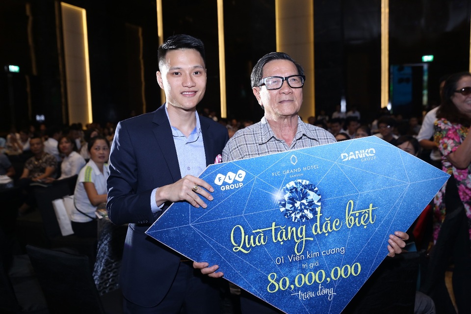 Condotel thứ hai của quần thể FLC Sầm Sơn được giới thiệu sớm tại Hà Nội bởi Danko Group - 11 Condotel thứ hai của quần thể FLC Sầm Sơn được giới thiệu sớm tại Hà Nội bởi Danko Group - 11