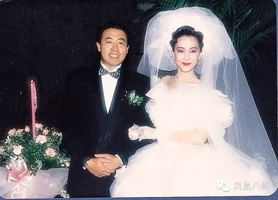 Nữ diễn viên "Thiện nữ u hồn" mặt biến dạng vì mê phẫu thuật thẩm mỹ - 4 Nữ diễn viên "Thiện nữ u hồn" mặt biến dạng vì mê phẫu thuật thẩm mỹ - 4
