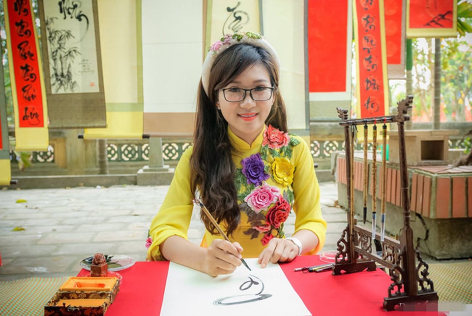 Chỉ với 1 bức ảnh, hai cô gái này đã "nổi như cồn" trên mạng xã hội - 14 Chỉ với 1 bức ảnh, hai cô gái này đã "nổi như cồn" trên mạng xã hội - 14