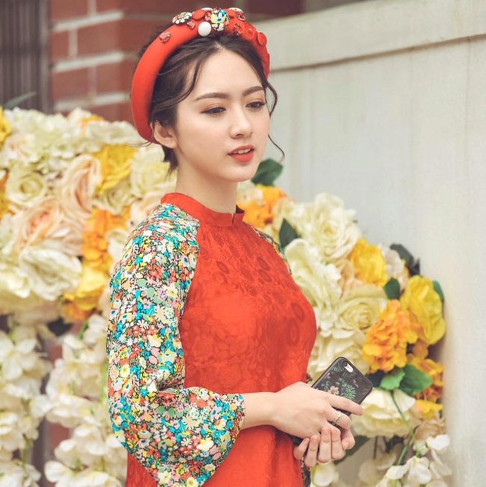Nữ biker Việt lên báo Thái vì quá đẹp, ngắm nhan sắc thật còn giật mình hơn - 19
Cô nàng trẻ trung hơn nhiều so với tuổi 26.