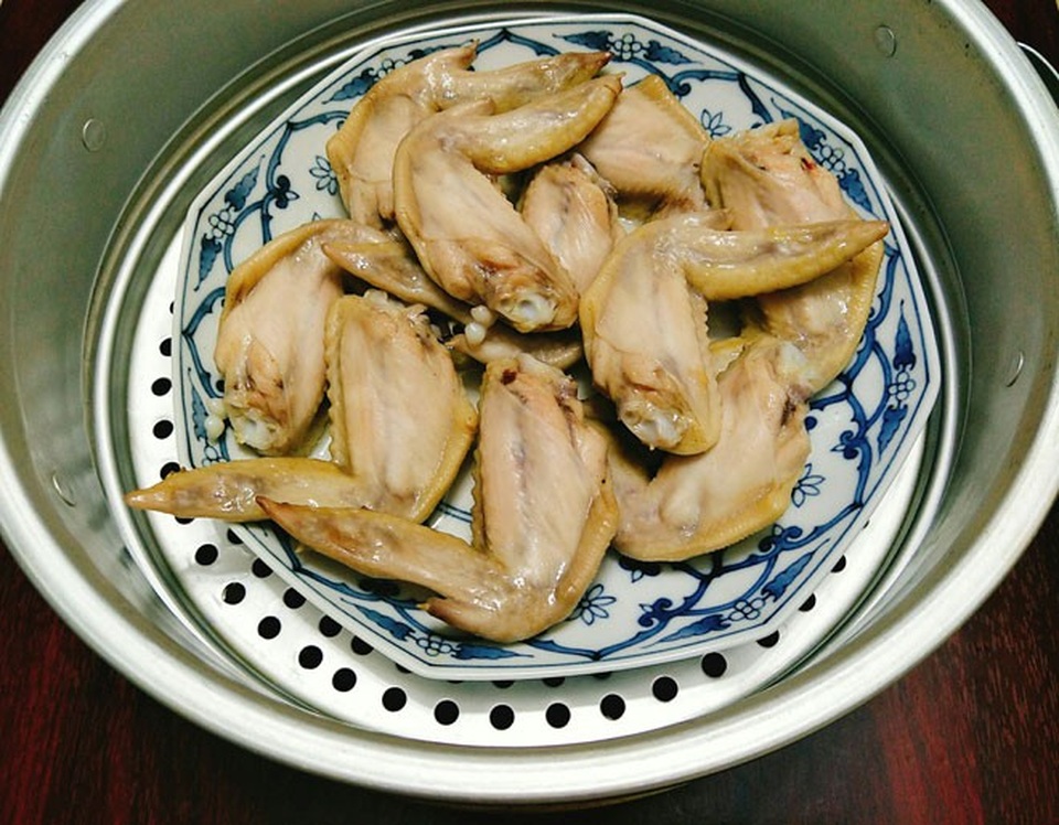 Ứa nước miếng với cánh gà chiên mắm đậm đà, giòn dai ngon đã đời - 12 Ứa nước miếng với cánh gà chiên mắm đậm đà, giòn dai ngon đã đời - 12