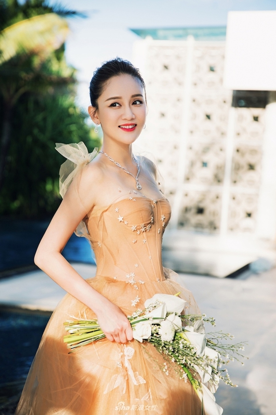 "Mỹ nữ bị tuột bikini" gây sốt vì 38 tuổi vẫn quá nóng bỏng - 20 "Mỹ nữ bị tuột bikini" gây sốt vì 38 tuổi vẫn quá nóng bỏng - 20