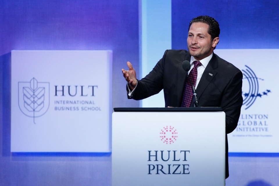 Cuộc thi dành cho những bạn trẻ đam mê khởi nghiệp - 2
Ông Ahmad A. Ashkar, CEO và cũng là người sáng lập của Hult Prize.