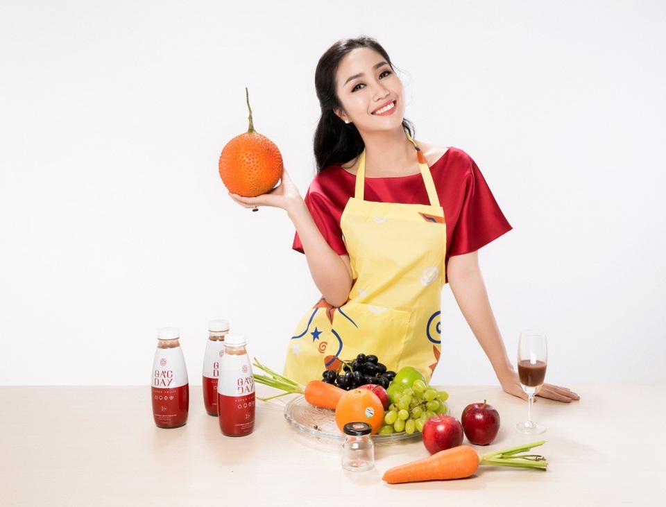Ốc Thanh Vân - Mong muốn xây dựng một Việt Nam không ung thư - 2 Ốc Thanh Vân - Mong muốn xây dựng một Việt Nam không ung thư - 2