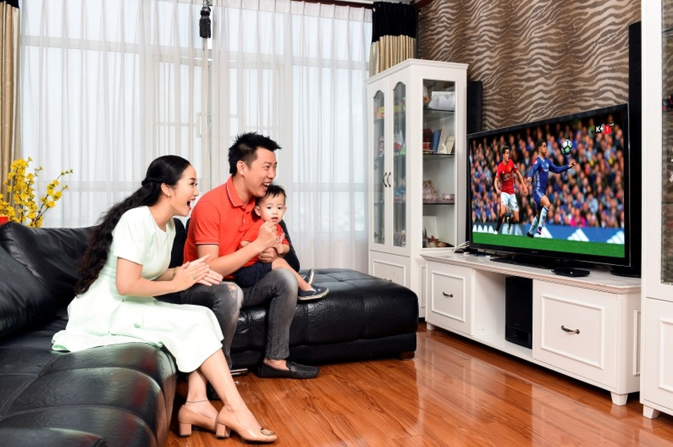Ốc Thanh Vân: Chọn gói truyền hình nào khi cả nhà đều thích xem TV? - 2 Ốc Thanh Vân: Chọn gói truyền hình nào khi cả nhà đều thích xem TV? - 2