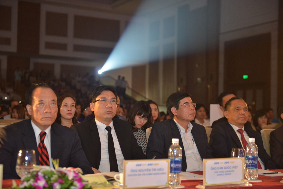 FLC Sầm Sơn tiềm năng phát triển và cơ hội đầu tư - 2 Ông Đàm Quốc Hiệp (thứ hai từ trái qua), Phó Tổng Giám đốc Danko Group – Đơn vị hợp tác chiến lược của Tập đoàn FLC tại dự án FLC Sầm Sơn.