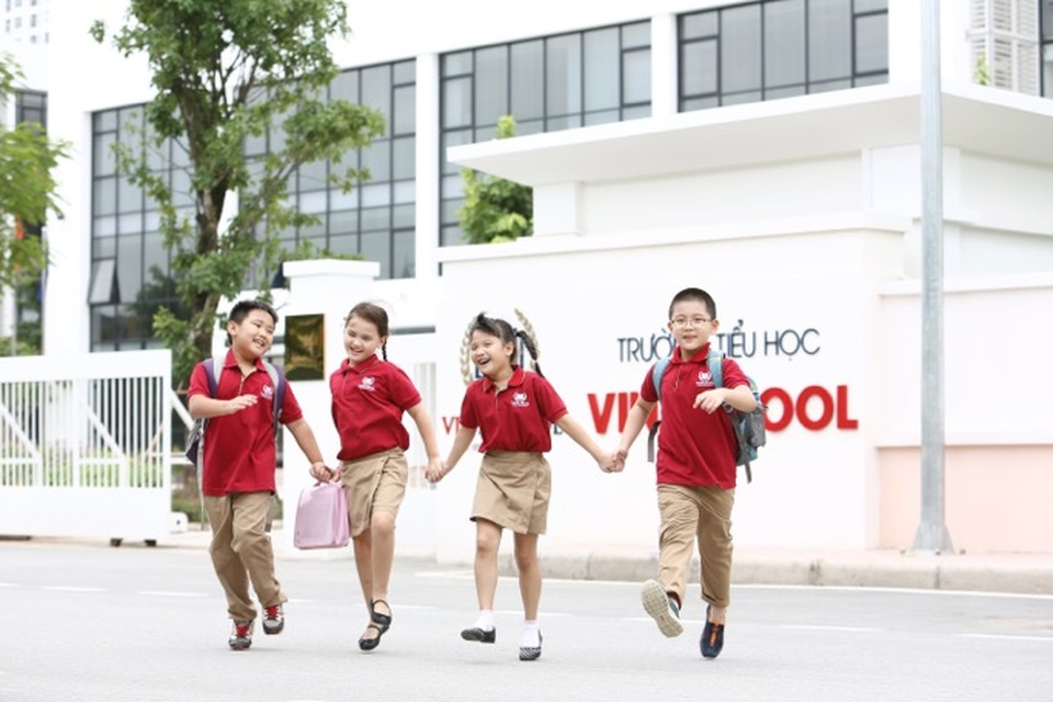 Sống tại Vinhomes - Mỗi ngày là một ngày vui - 2 Hệ thống giáo dục Vinschool chất lượng cao với điều kiện giáo dục ưu việt.