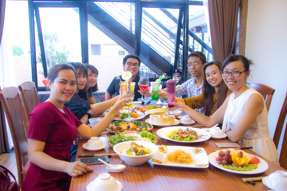 Ẩm thực Danang Corner, nơi không gian và hương vị được hòa quyện giữa lòng phố - 2 Ẩm thực Danang Corner, nơi không gian và hương vị được hòa quyện giữa lòng phố - 2