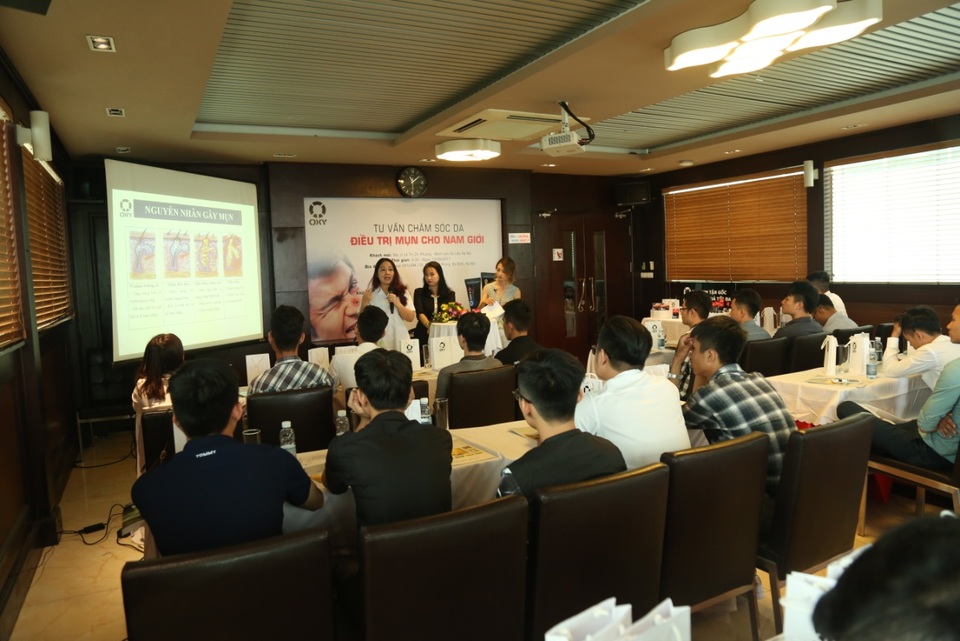 Tư vấn chăm sóc da, điều trị mụn cho nam giới mùa nắng nóng - 2 Tư vấn chăm sóc da, điều trị mụn cho nam giới mùa nắng nóng - 2