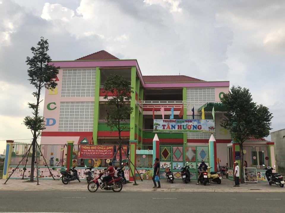 Tình hình đất nền Bình Dương khu vực Mỹ Phước đang nóng trở lại. - 2 Khu dân cư gần KCN được hình thành, thu hút người dân đầu tư.
