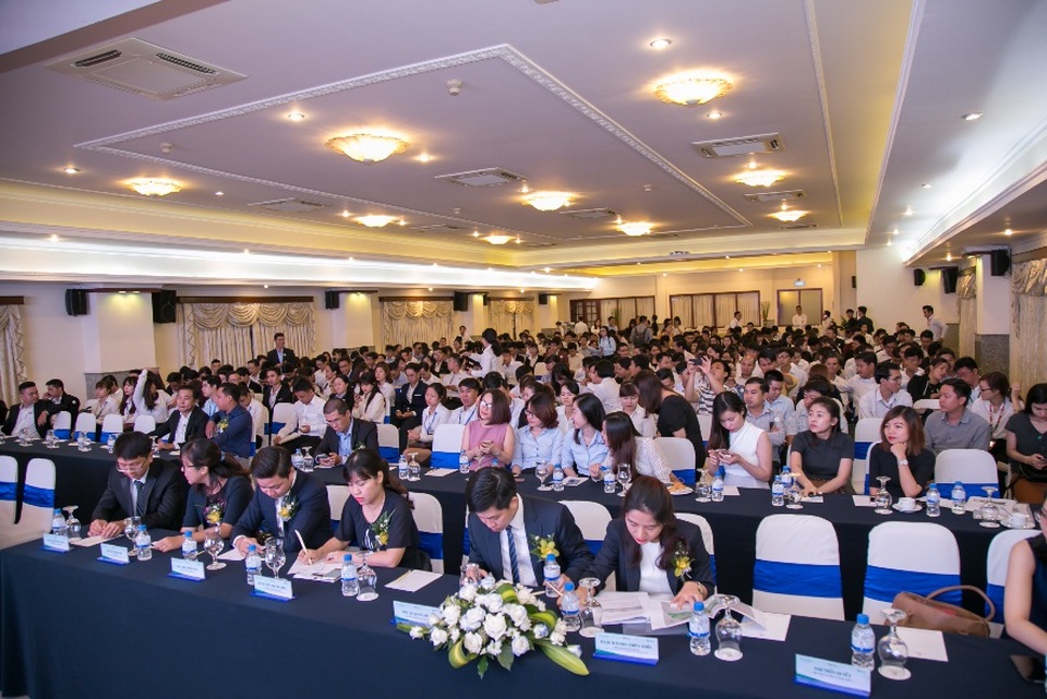 Gần 400 chuyên viên kinh doanh đã đến tham dự lễ hợp tác chiến lược dự án Rosita Garden.