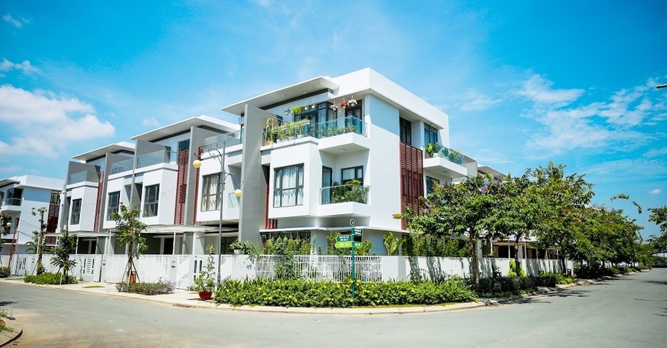 Bất động sản cao cấp thu hút doanh nhân thành đạt - 2