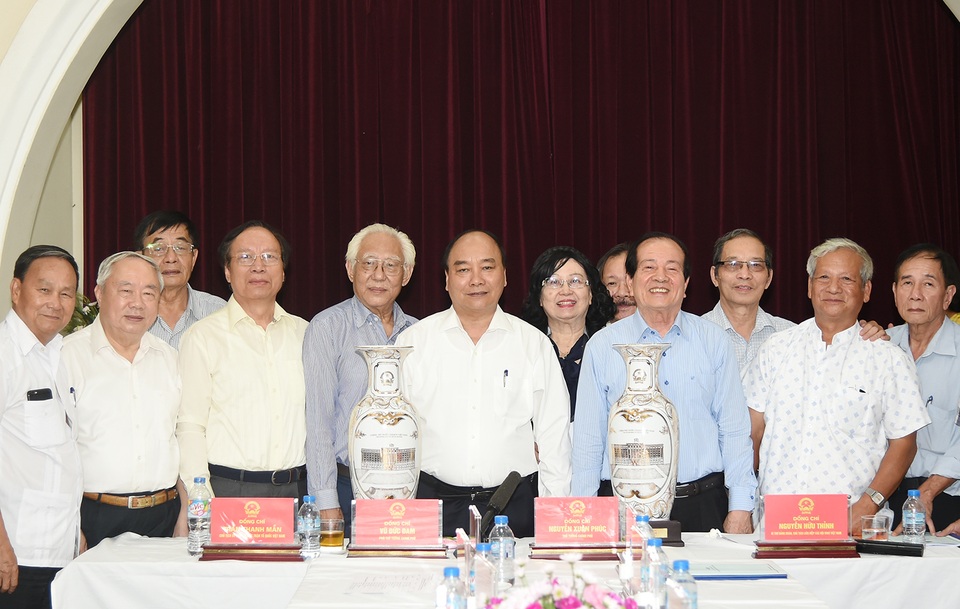 Thủ tướng luôn lắng nghe ý tưởng xây dựng đất nước của văn nghệ sĩ - 3
Ảnh: VGP/Quang Hiếu