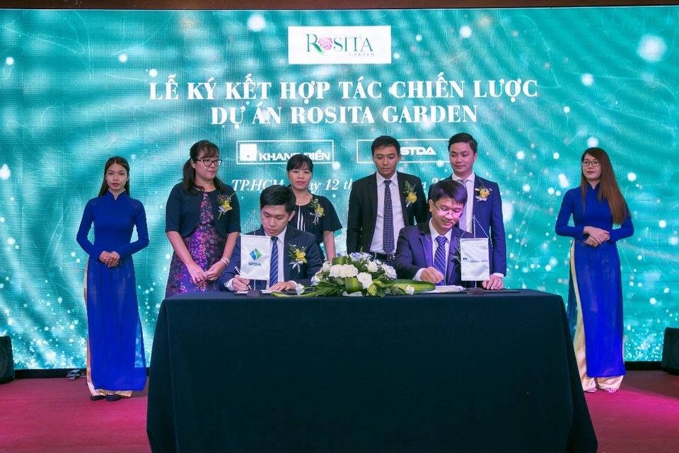 Chỉ từ 1,08 tỷ sở hữu ngay nhà liên kế 2 sân vườn Rosita Garden - 2 Rosita Garden được phân phối chính thức bởi STDA Miền Nam