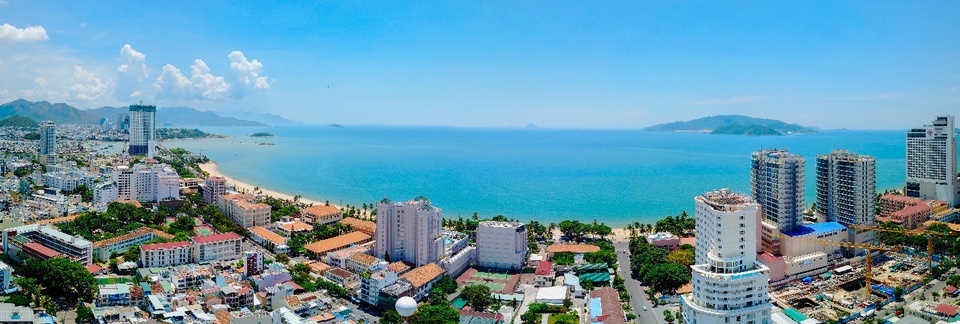 Truy tìm Condotel làm khuynh đảo thị trường BĐS Nha Trang - 2 View biển Nha Trang tuyệt đẹp từ tầng 20 dự án Ocean Gate