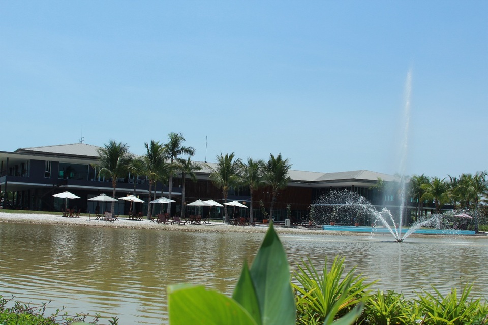 Lá phổi xanh giữa lòng Khu công nghiệp - Ecolakes Mỹ Phước - 2