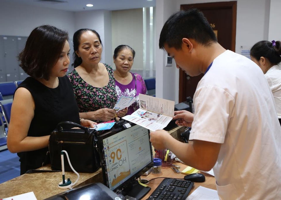 Miễn phí sàng lọc và hỗ trợ điều trị ung thư cho 150.000 người - 2 Miễn phí sàng lọc và hỗ trợ điều trị ung thư cho 150.000 người - 2