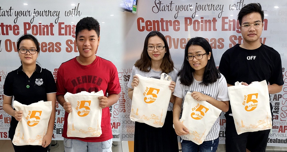 Du học Úc ngay tại Singapore với học bổng lên đến 100% - 2
Một số bạn HS-SV tiêu biểu nhận được Hỗ trợ học phí của nhà trường trong kỳ nhập học tháng 7 vừa qua