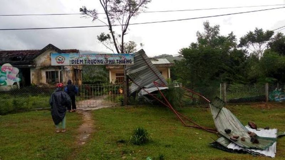 27 người chết và bị thương do bão số 10 - 3 Điểm trường tại huyện miền núi Đakrông bị tốc mái