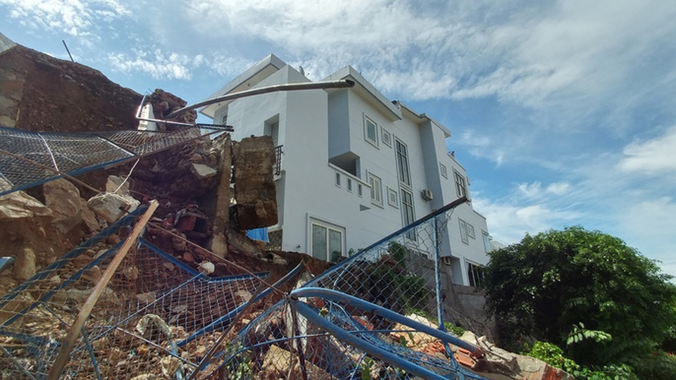 Nếu không khắc phục nhanh chóng sẽ ảnh hưởng nghiêm trọng đến những hộ bên dưới