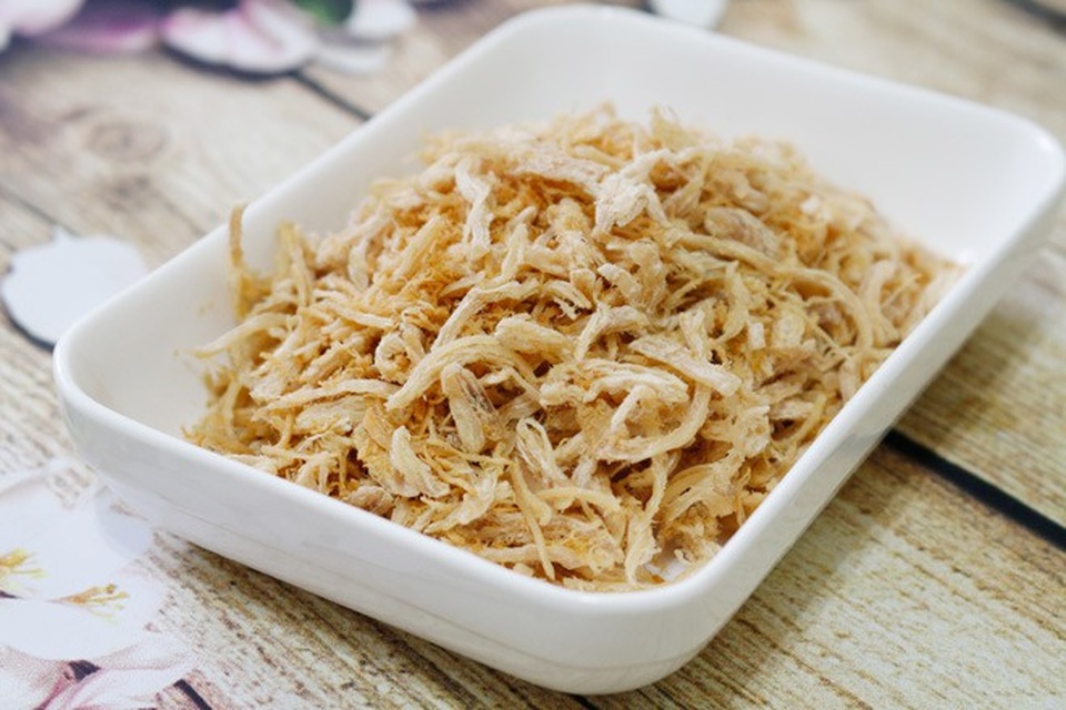 Cách làm ruốc thịt gà để dành ăn xôi, "cứu đói" những ngày bận rộn - 1 Ruốc thịt gà vừa thơm ngon lại an toàn