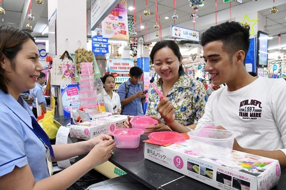 Nhiều khách lựa chọn hộp quà tết an toàn của Co.opmart - 2 Nhiều khách lựa chọn hộp quà tết an toàn của Co.opmart - 2