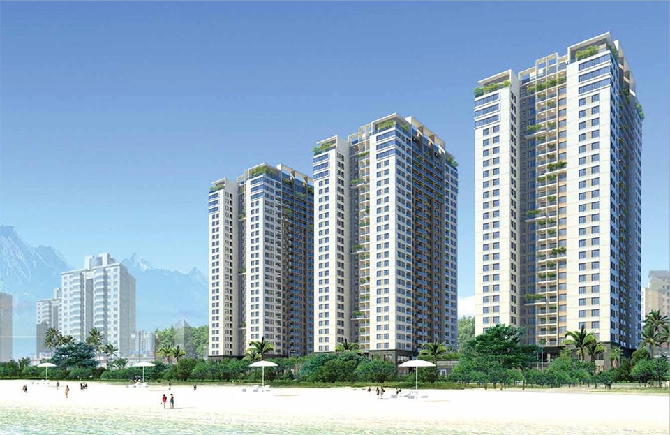 Hometel – “công kích” thị trường BĐS từ những lợi điểm riêng biệt - 2 Với thế “lưng tựa núi, mặt hướng vịnh Hạ Long”, New Life Tower là một trong những dự án có tầm nhìn hướng biển đẹp hàng đầu miền Bắc.